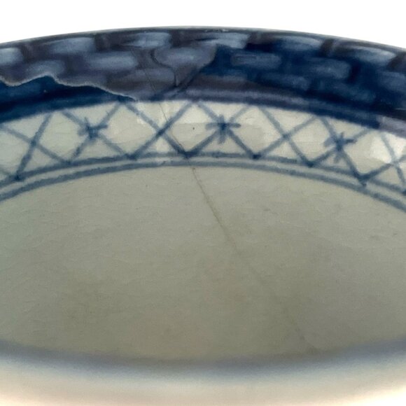 Vintage Danish Blue & White Hand-Painted Faience Mini Vase / Toothpick Holder 19 - Picture 6 of 6